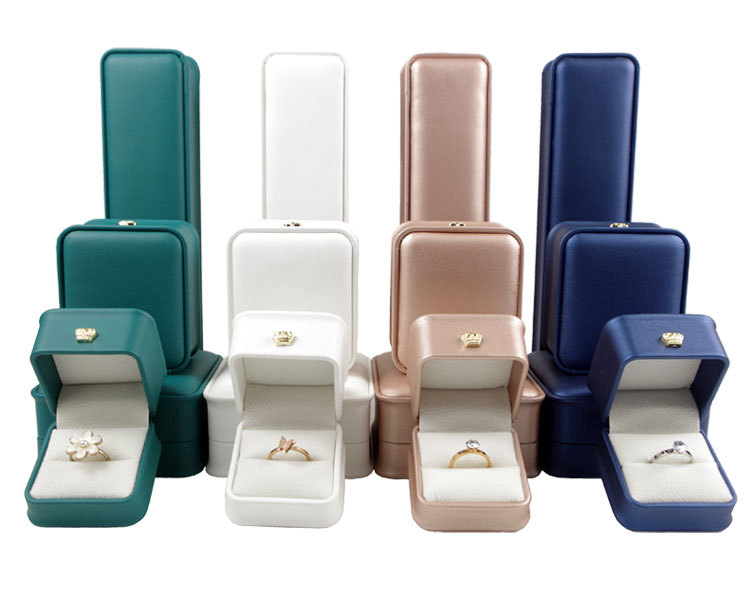 Solid Color Pattern Simple Style Solid Color Pu Leather Plastic Jewelry Boxes