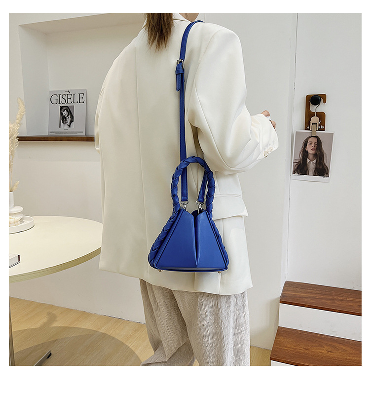 Nischendesign-Handtaschen für Damen, modisch und vielseitig, One-Shoulder-Crossbody-Tasche im ausländischen Stil in einfarbiger, faltbarer Bucket Bag im Trend_voghion.com