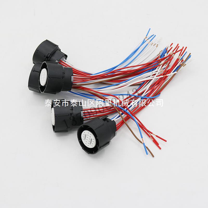适用于欧曼GTL天龙康明斯EcoFit依可菲特尿素泵插头线束汽车配件
