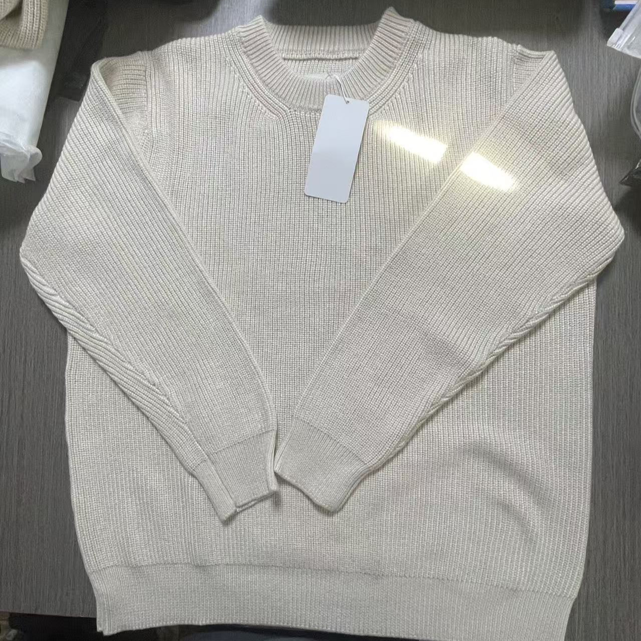 2026 New Style Solid Color Round Neck Loose Knit Sweater Fashion Trendy Long-Sleeve Unisex Sweater Simple Couple's Versatile Sweater