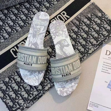 �ļ�ins��ĸ�̽�һ��Ů����Ь�¿�2024ɳ��ƽ�ױ���һ�������m��