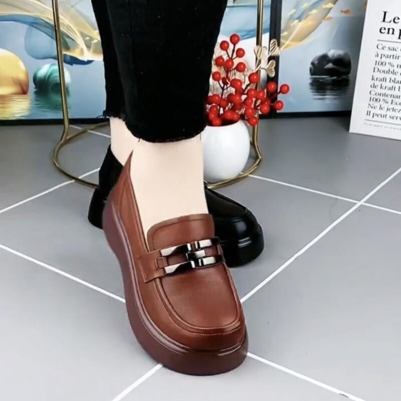 2026 Spring and Autumn New Style Genuine Leather Retro Single Shoes for Women, High Heels, Thick Soles, Slip-On Soft Sole Casual Loafers for Women