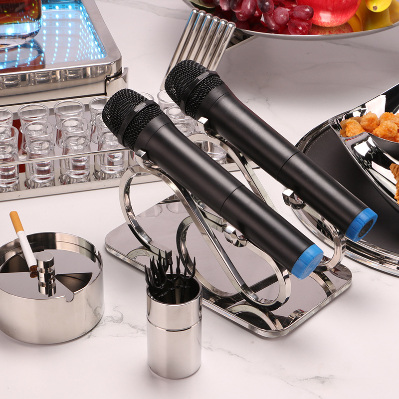 Nuevo diseño de KTV de acero inoxidable fino, barra de bar, juego completo de platos de frutas, decoración de escritorio de lujo ligero especial