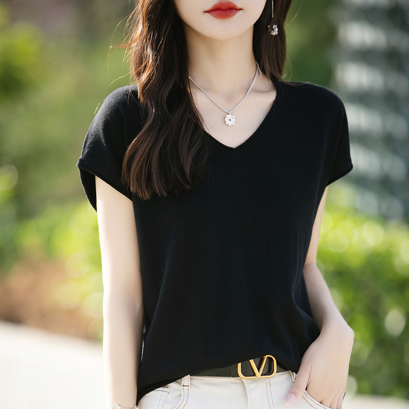 Mulberry Silk V-neck Short-sleeved T-shirt Women's 2024 Summer New High-end Worsted Wool Curl Knit Loose Top