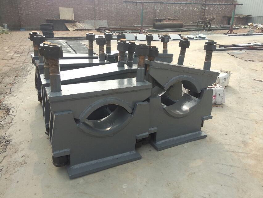 恒轩Z1管夹固定支座 管夹固定支座温度范围540度支座  支吊架生产