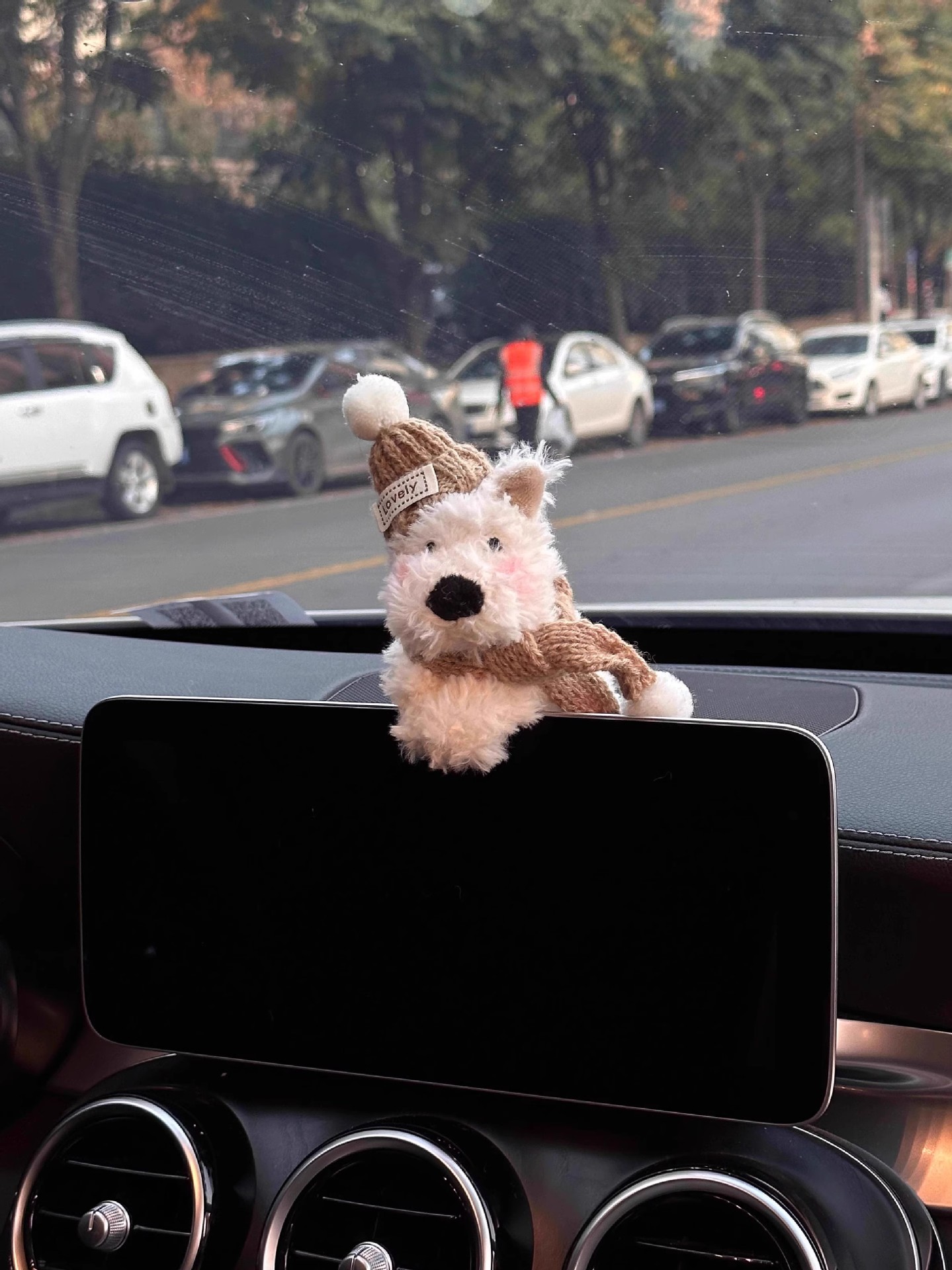 West Highland Car Screen Ornament, Doodle-Style Puppy Car Dashboard Screen Decoration, Car Interior Accessory, Christmas Gift