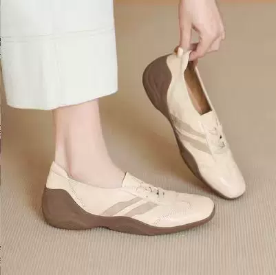 New Spring Style Thick-Soled Color-Blocked Casual Shoes, Comfortable and Versatile Lace-Up Sneakers with a German Training Style