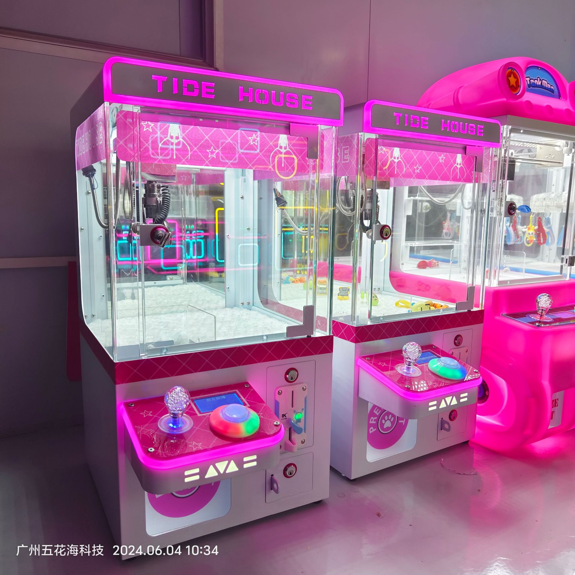 Máquina de garras para niños sudamericana personalizada, equipo de videojuegos para niños, mini máquina de juegos de muñecas de comercio exterior para una sola persona