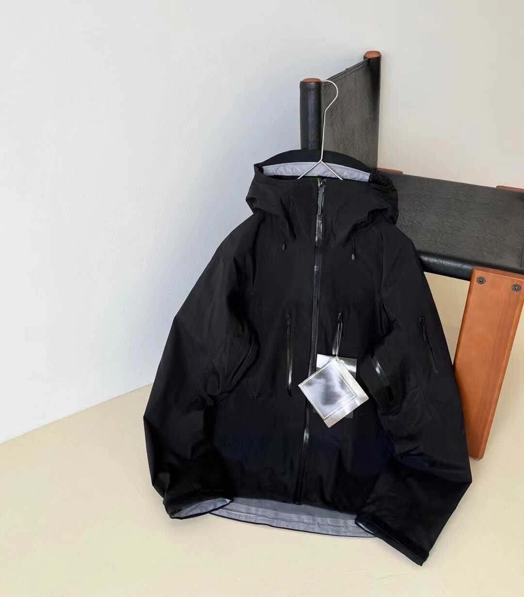 Bird 's home para hombres y mujeres SV6 viaje al aire libre a prueba de viento impermeable chaqueta de asalto de cáscara dura