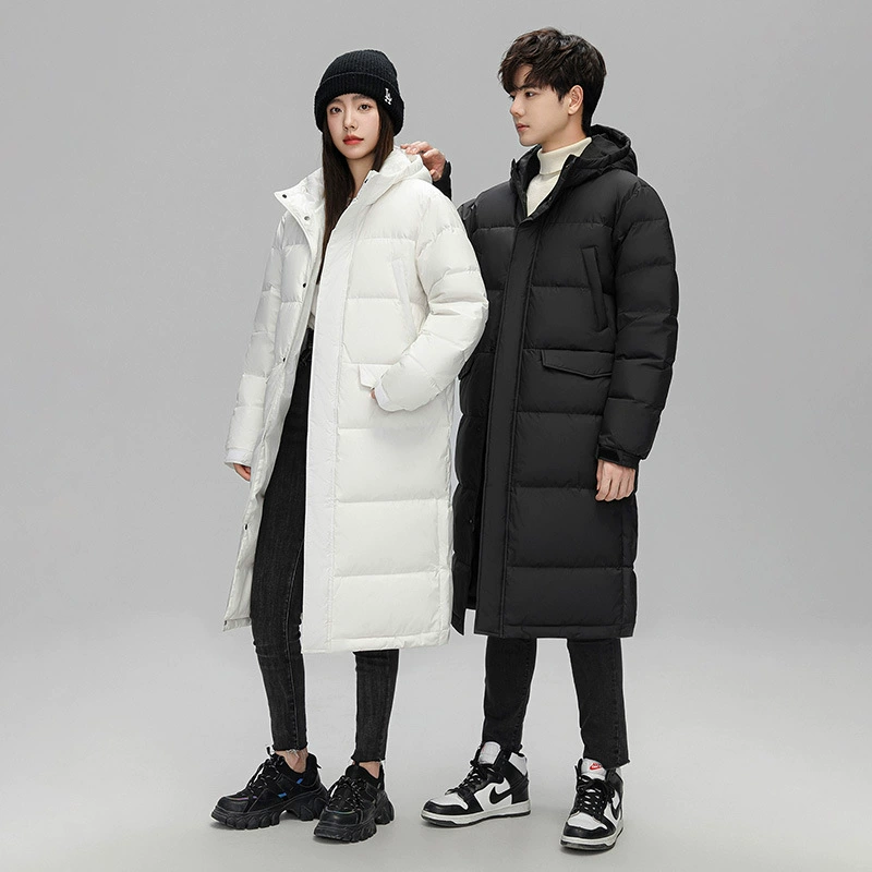 Пара пуховиков для мужчин и женщин