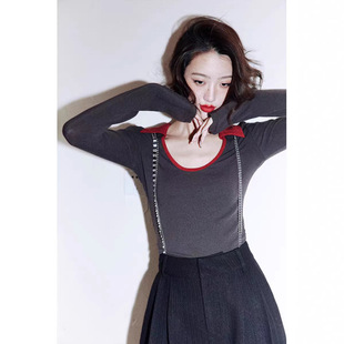 Red in gray ���c��һ�ӵ� U�Iײɫ�������ᘿ�������