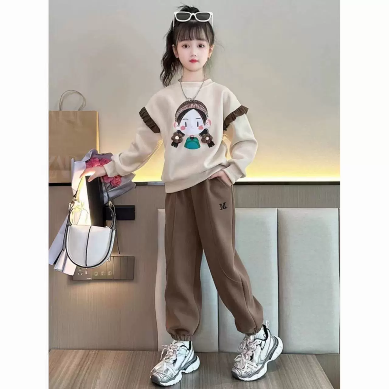 2024 новый модный набор из двух частей девушки осенний костюм повседневный весенний и осенний спорт детский спортивный свитер девушка