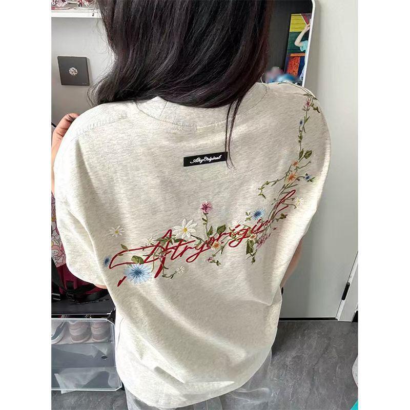 [Achock Official Store] Floral Embroidered Logo Short-Sleeved T-Shirt for Men and Women, Trendy American Loose Half-Sleeved Couple