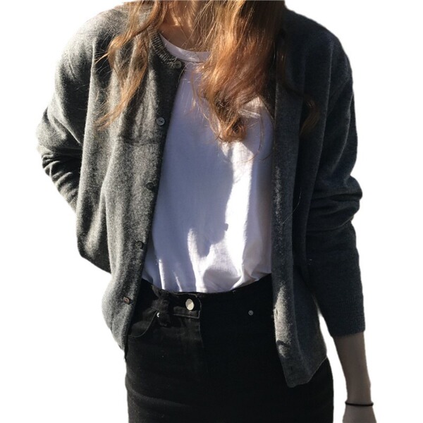 Autumn purple knitted cardigan with a round collar