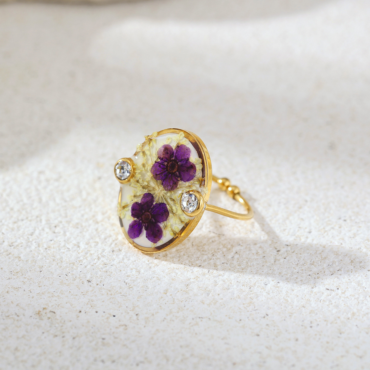 Alta Europa y América de acero inoxidable moda exagerada flores hechas a mano amor anillo de acero de titanio al por mayor joyería de venta caliente transfronteriza