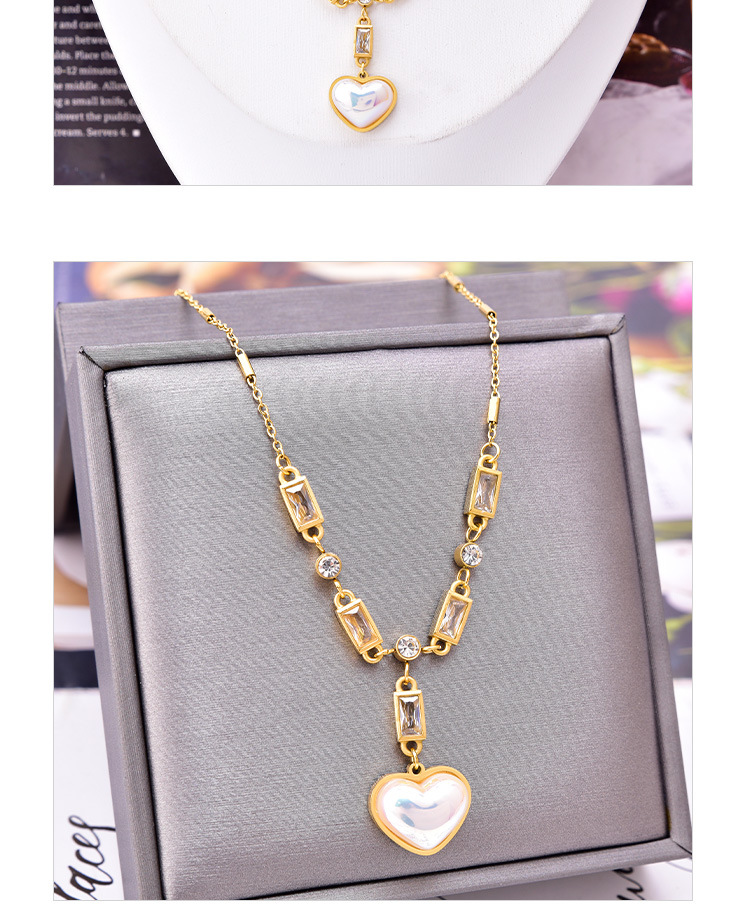 Glam Four Leaf Clover Heart Shape Titanium Steel Plating Artificial Pearls Necklace display picture 1