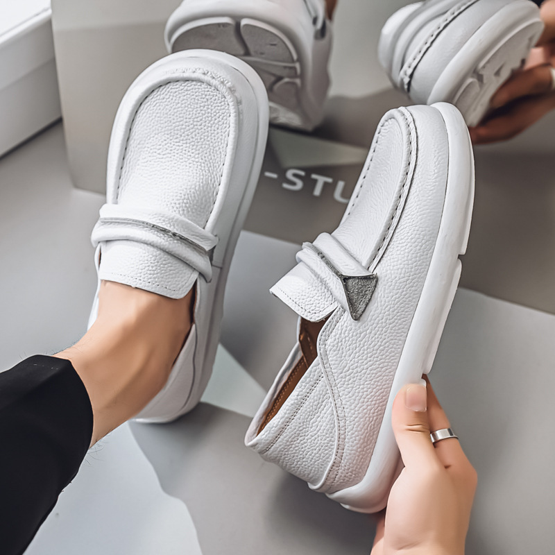 Zapatos perezosos moda de verano zapatos de cuero de cabeza grande de todo fósforo zapatos casuales cómodos de suela suave para hombres zapatos de negocios de moda para hombres