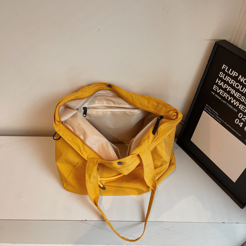 Bolsa de viaje de nylon lavable de gran capacidad nueva moda ocio universal bolsa de hombro de mujer
