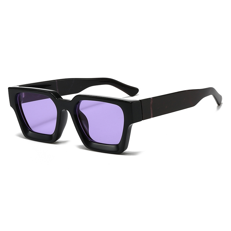 Black frame marble frame purple piece