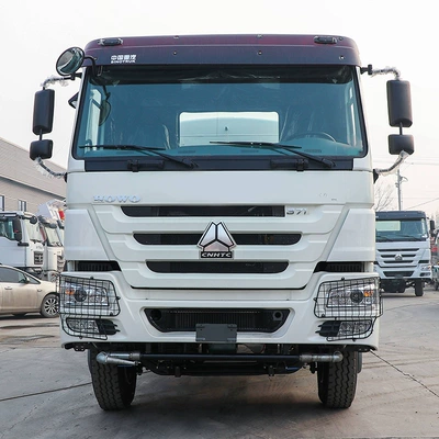 Cross-border export of 20-ton HOWO sprinkler truck Suvarma maşınları