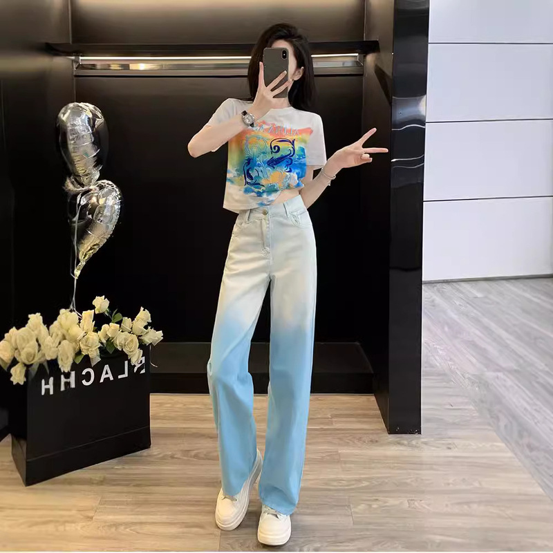 Complete Matching Women's Clothing Age-reducing Summer White Short-sleeved T-shirt Gradient Wide-leg Jeans Fashion Two-piece Set Complete Matching Women's Clothing Age-reducing Summer White Short-sleeved T-shirt Gradient Wide-leg Jeans Fashion Two-piece Set