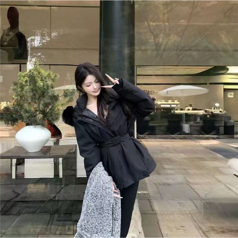 검은색