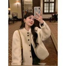 2025年度冬季羊剪绒皮毛一体皮新款 羊羔毛短款女外套 韩剧同款