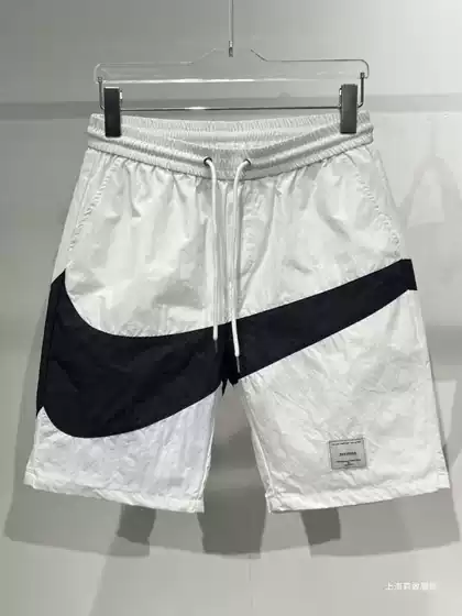 Men's Summer Fashion Shorts Trendy Color-Block Straight Five-Inch Casual Beach Shorts Slim Fit Lightweight Spliced Loose Fit