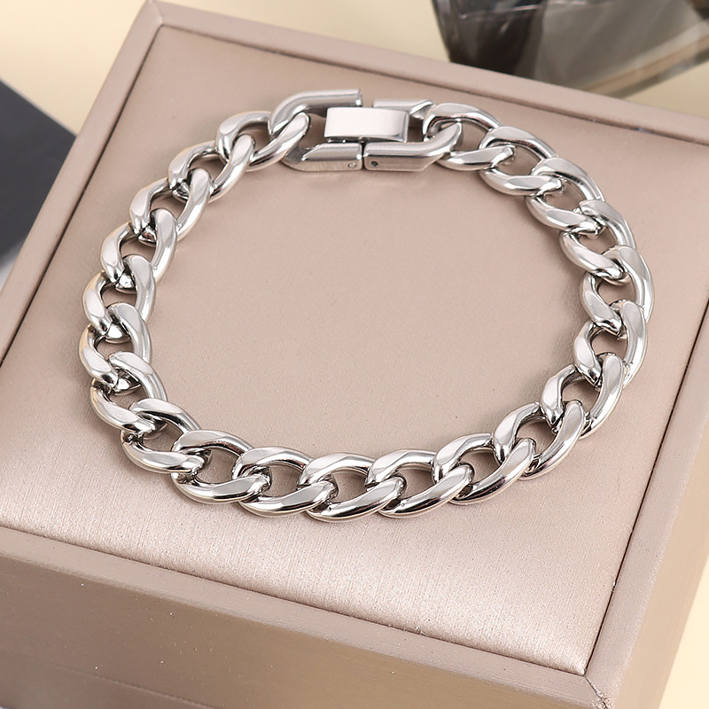 Titanium steel non-fading NK Cuban chain jewelry buckle bracelet European and American fashion cool men's thick hip hop punk personality bracelet
