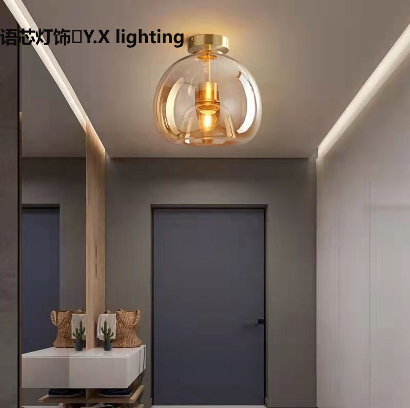 Lámpara de techo nórdica simple lujoso moderno lujoso de alta gama atmósfera lámpara de vidrio de sala de estar balcón pasillo luz de techo