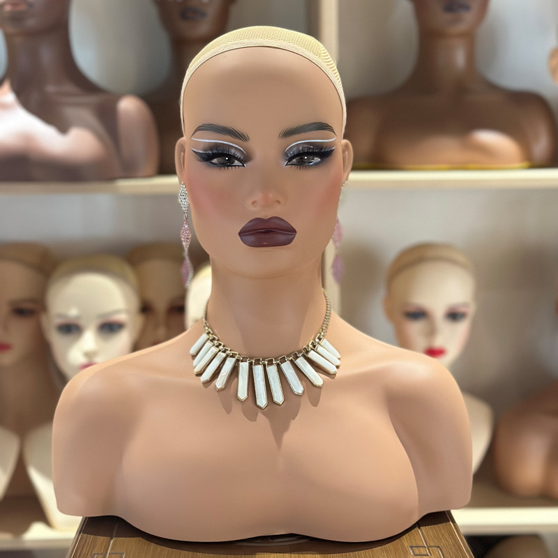 Factory-direct European and American-style necklace & earring display double-shoulder mannequin head, realistic head model, half-body model props