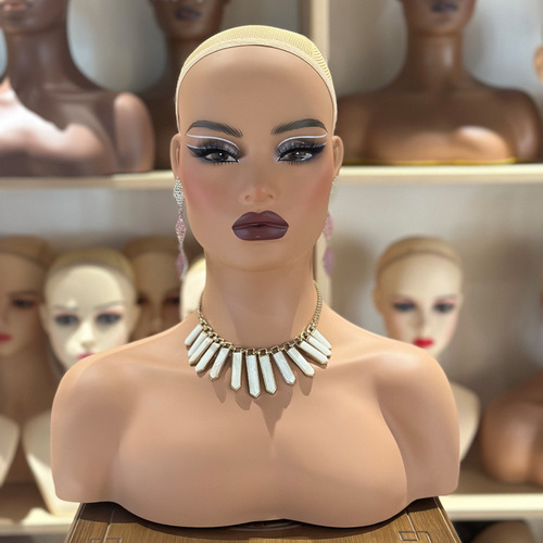 Factory-direct European and American-style necklace & earring display double-shoulder mannequin head, realistic head model, half-body model props