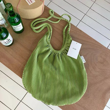 ̩�����ƾW�t���ذ�������ͨ�����e�����������ǹ�ɫ�ް��μ��Ů