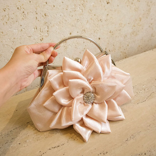 �����L���滨������������|��ˮ荻������߼��������Y��