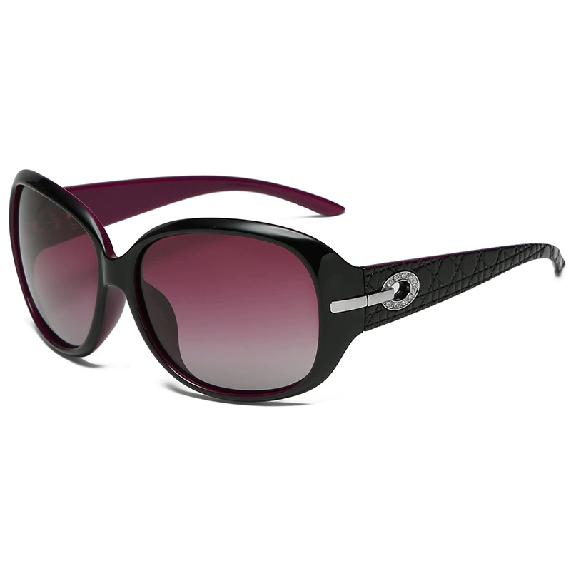 Fashionable glasses, брендовые солнцезащитные очки, городской стиль