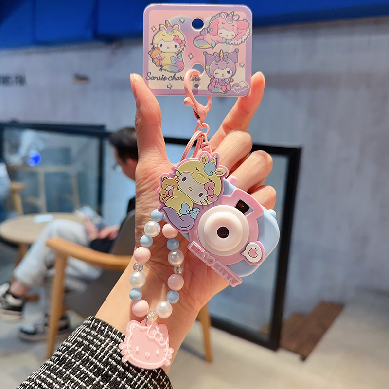 2026年新作正規品サンリオクロミぬいぐるみキーホルダー女性向け可愛いハローキティぬいぐるみカメラ小物
