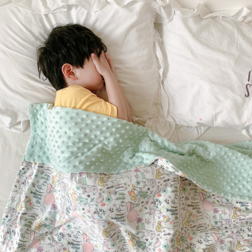 New wholesale moccasin rug double-sided plush four-season usable children's comfort blanket infant newborn touch cover blanket