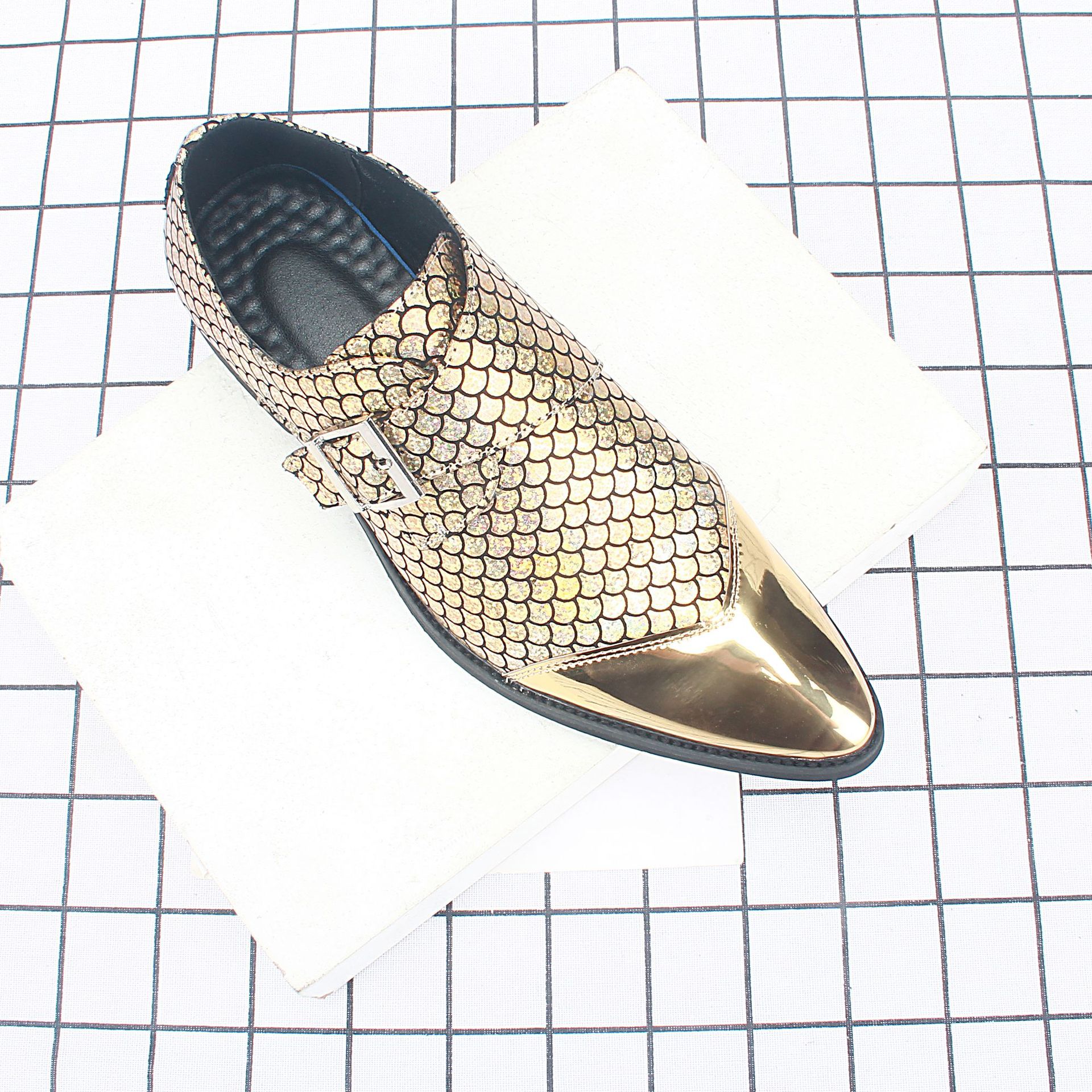 2023�¿�������ƤЬ��ɫ����ƤЬ���泱����ͷ������ĥ 531