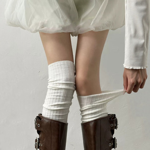 �����ɫ�Q�y�@�ݶѶ��m��ɫ�ٴ��Ͳ�m��ϵjk�LС���m�Ӽ�ϥ�L�m