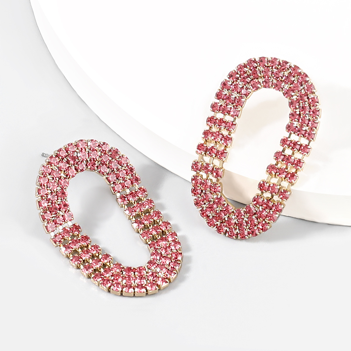 Fashion Red Alloy Diamond Oval Geometric Stud Earrings