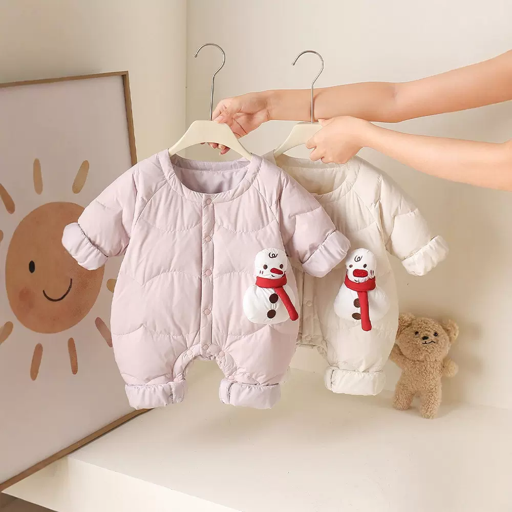 婴儿衣服90白鸭绒超萌可爱雪人连体有羽绒服冬季保暖防风外出服