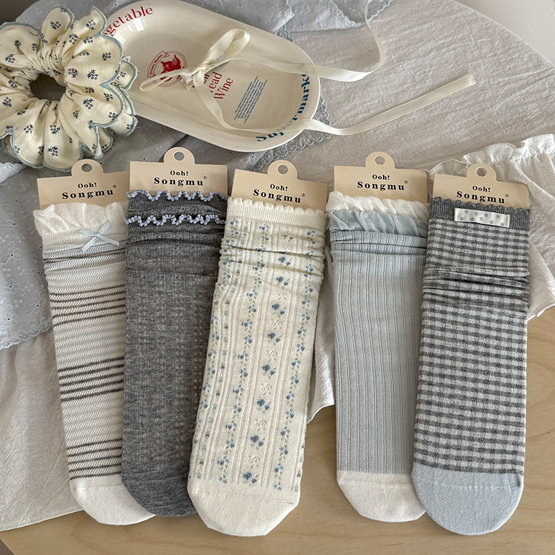 Sea Salt Light Blue Hollow-Out Straight-Cut Korean-Style Socks for Women, Cotton Mid-Tube Socks, Thin and Sweet Style for Spring and Summer, Seamless Slouch Socks Sea Salt Light Blue Hollow-Out Straight-Cut Korean-Style Socks for Women, Cotton Mid-Tube Socks, Thin and Sweet Style for Spring and Summer, Seamless Slouch Socks