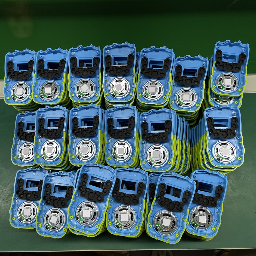 3公里距离通话儿童对讲机 户外远程互动玩具 迷你儿童对讲机批发