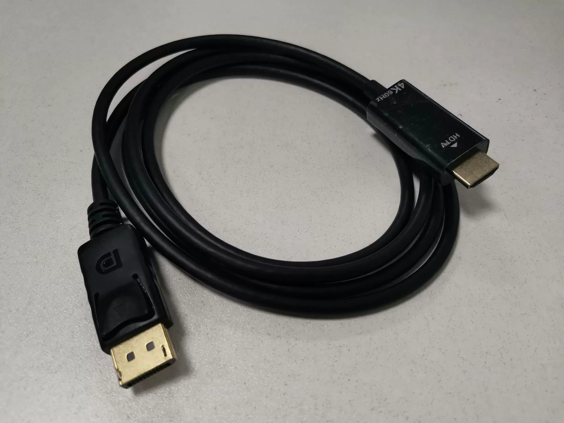 Ying Rong Displayport to HDMI HD conversion line DP to HDMI4K60Hz refresh rate