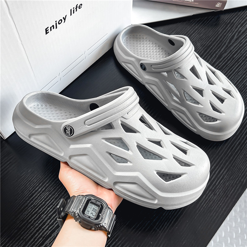 Croc Shoes Men's Summer 2024 New Outerwear Dual-Purpose Baotou Sandals and Slippers Non-Slip Wear-Resistant Shoes Beach Sandals
