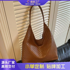 女士斜挎包;女士单肩包;女士双肩包