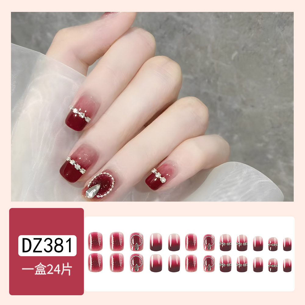 Año Nuevo vino rojo hadas cadena de perforación de manchas de uñas polvo de brillo gradiente para usar un parche de uñas 24 piezas de parche de uñas falsas