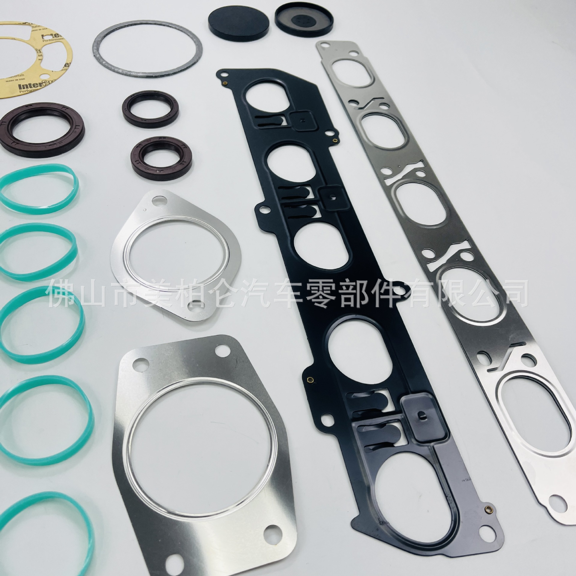 Suitable for Volvo S60 2.5t Engine Cylinder Head Gasket Set Engine Overhaul Kit 9966385