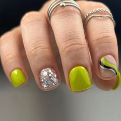 Minimalist solid color fresh light green wave pattern nail art short square wearable nail summer new fashion fake nails