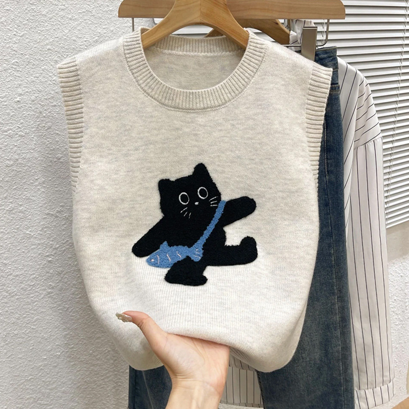 Round Neck Cartoon Kitten Knitted Vest Sweater 2026 Autumn and Winter New Korean Style Women's Knitted Sweater Top